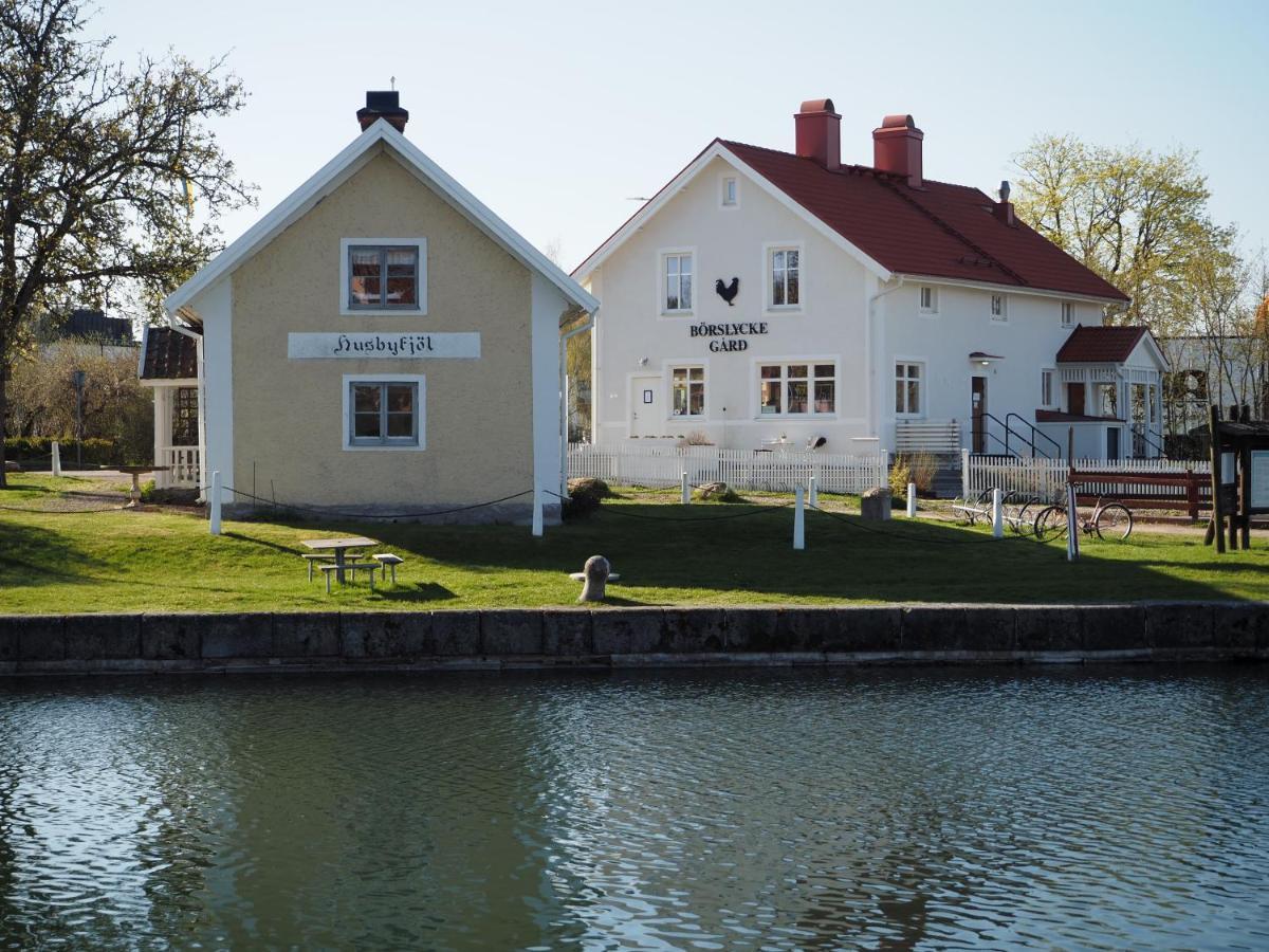 Stenkullens Gardshus * Borensberg